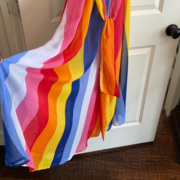 NEW YORK & COMPANY- Sheer multi-color halter dress. Maxi - Dress (full length). - Picture 6 of 12